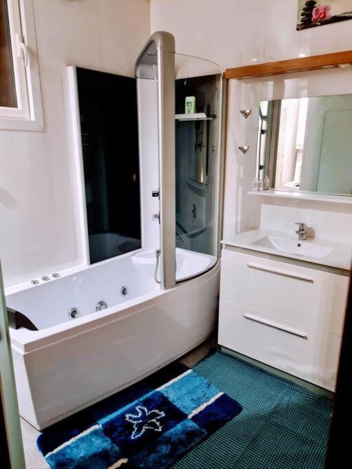 Апартаменты La P'Tite Recre, 3 Couchages, Sauna, Balneo Амьен Экстерьер фото